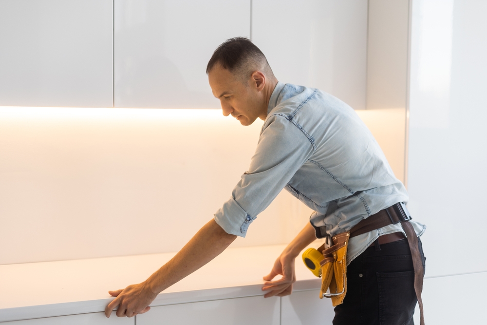 Ile kosztuje kuchnia na wymiar? Koszty i porady